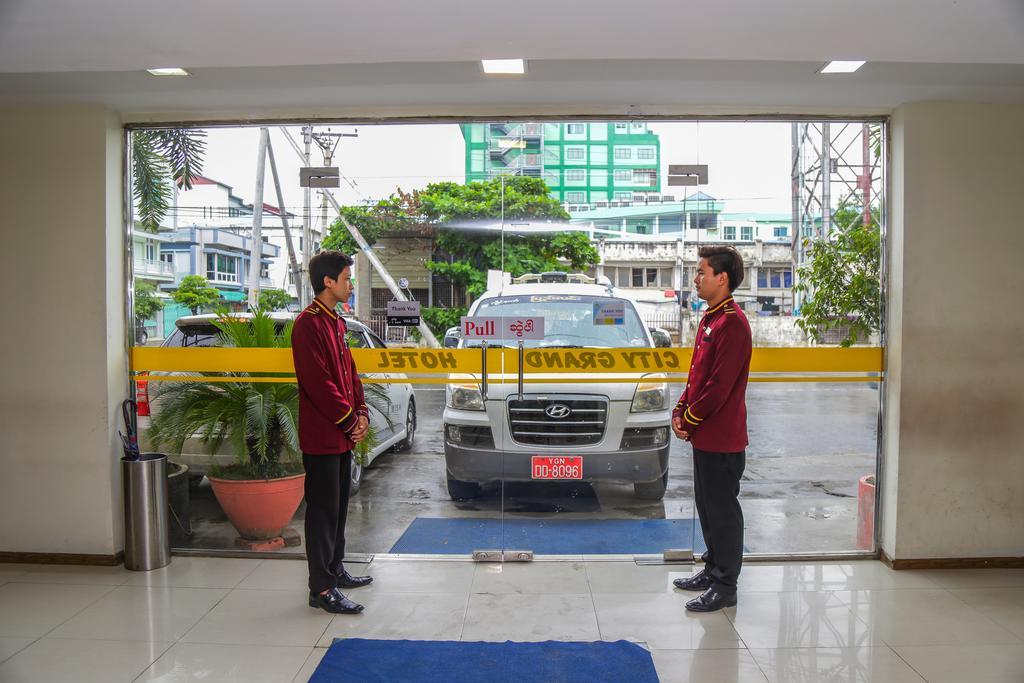 City Grand Hotel Mandalay Exterior foto